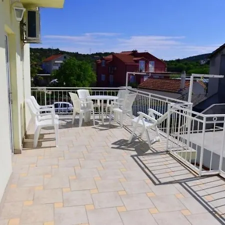 House In Near The Festival Tisno
